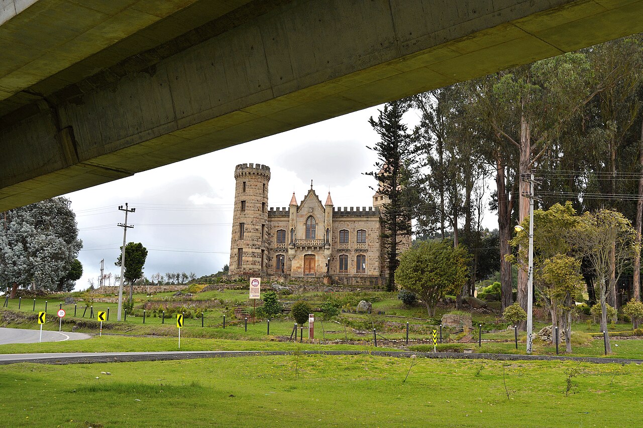 Castillo Marroquín Chía